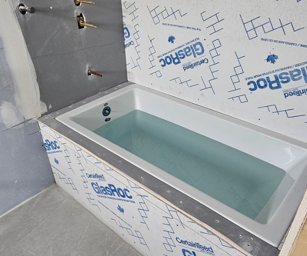 Schluter waterproofing and soaking tub installation in Etobicoke home.